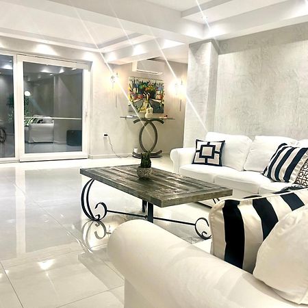 Dioni Luxury House Villa Nea Iraklitsa Eksteriør billede